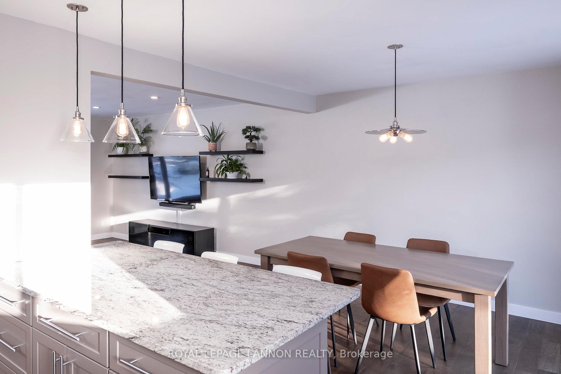 Photo 9 of 131 Blanchard Street, Thunder Bay, Grandview — HOMEH