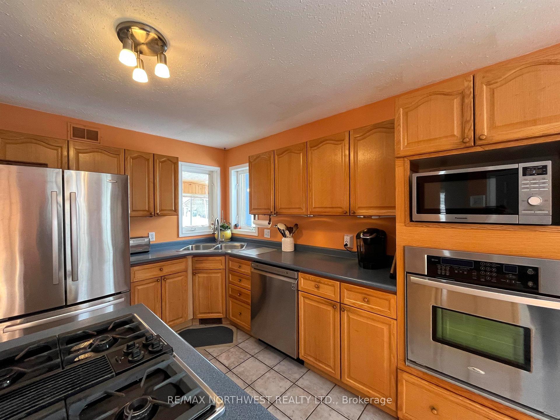 Photo 19 of 7 Gerald Street, Kenora, Evergreen — HOMEH