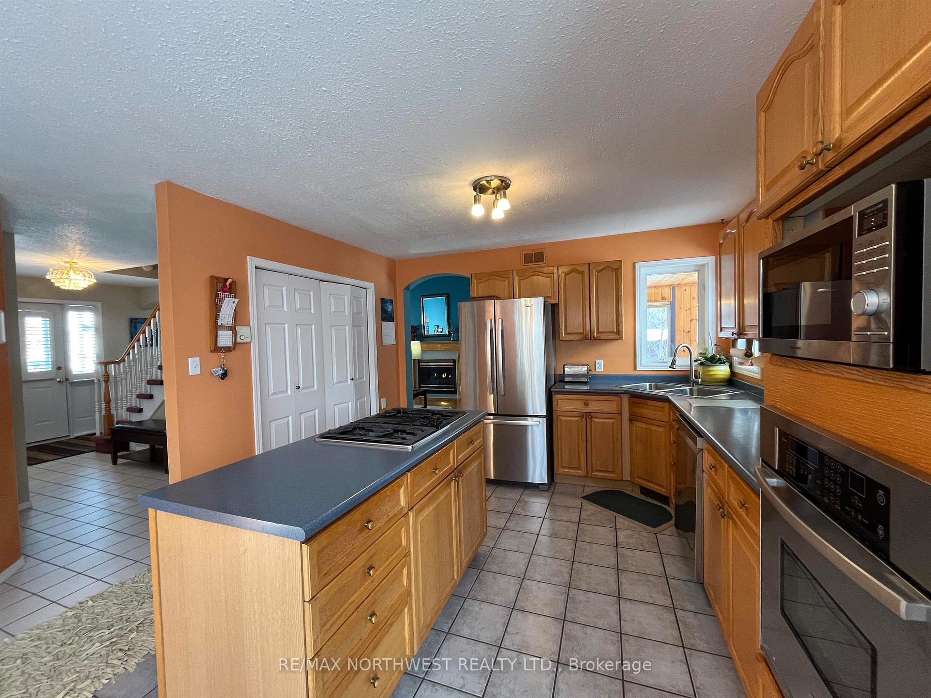 Photo 20 of 7 Gerald Street, Kenora, Evergreen — HOMEH