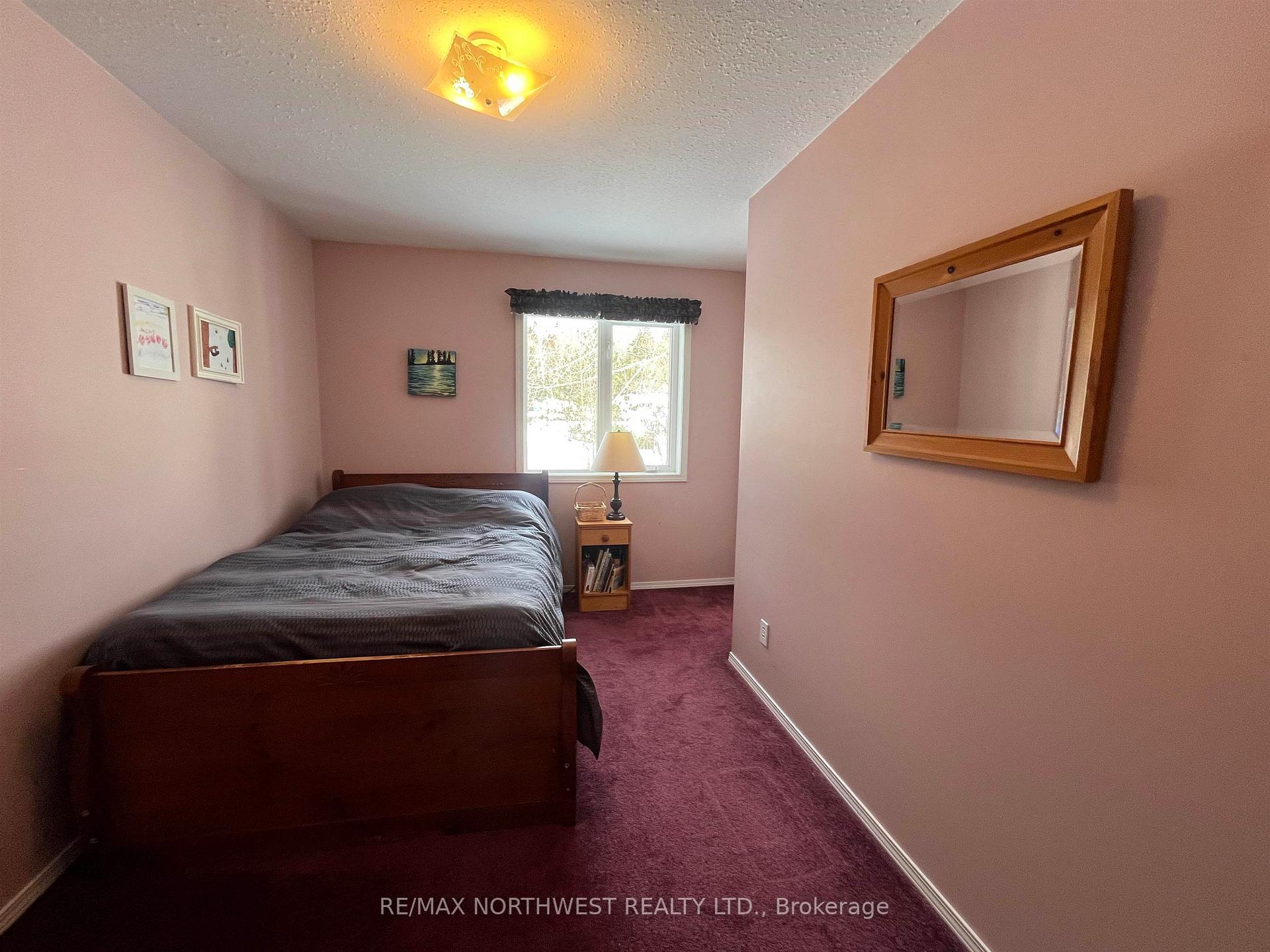 Photo 31 of 7 Gerald Street, Kenora, Evergreen — HOMEH