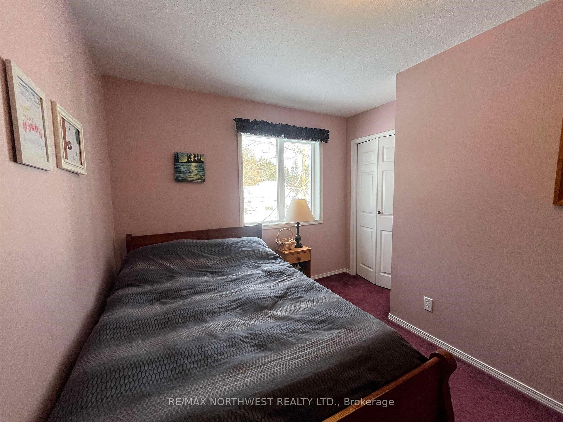 Photo 32 of 7 Gerald Street, Kenora, Evergreen — HOMEH