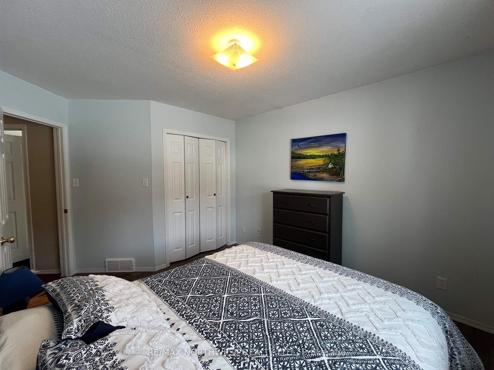 Photo 34 of 7 Gerald Street, Kenora, Evergreen — HOMEH