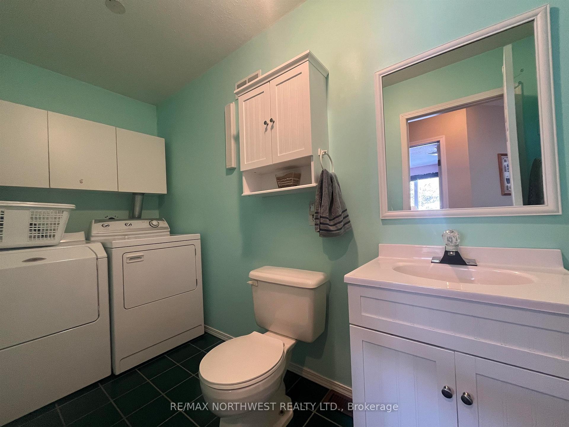 Photo 39 of 7 Gerald Street, Kenora, Evergreen — HOMEH