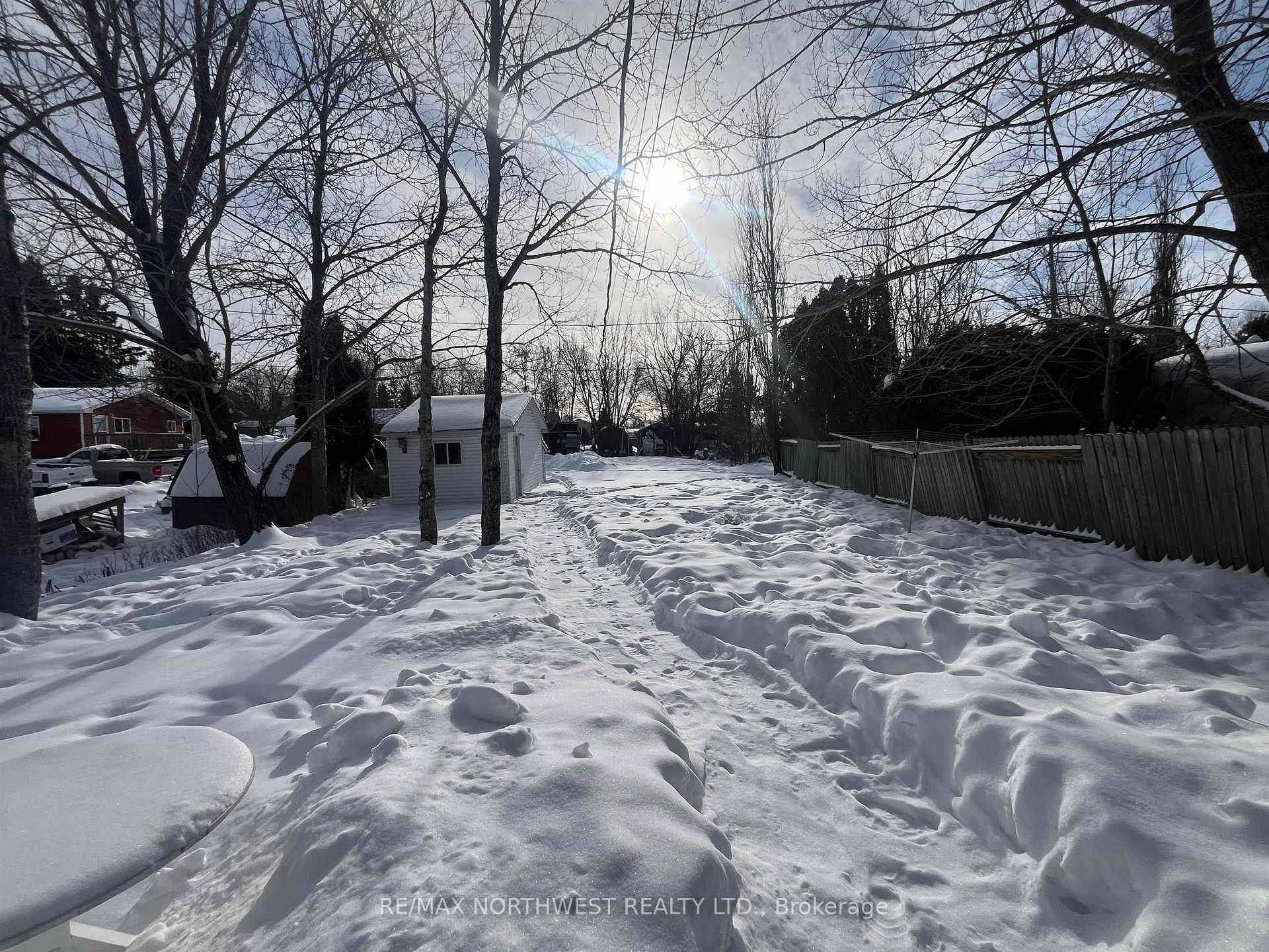 Photo 42 of 7 Gerald Street, Kenora, Evergreen — HOMEH