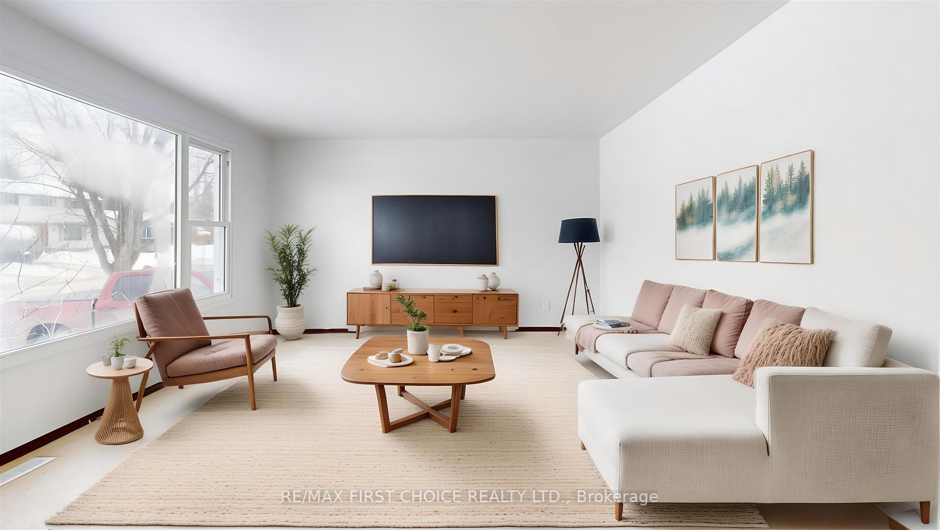 Photo 2 of 515 McGill Crescent, Thunder Bay, Northwood Park — HOMEH