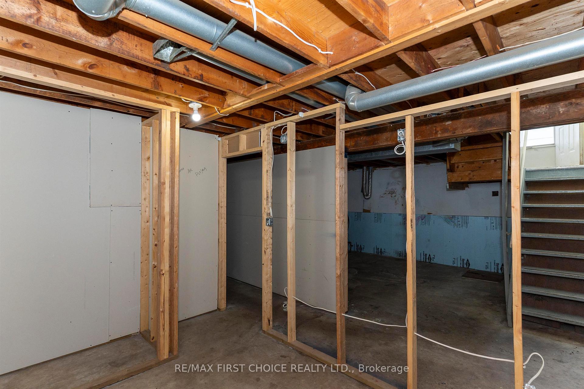 Photo 20 of 515 McGill Crescent, Thunder Bay, Northwood Park — HOMEH