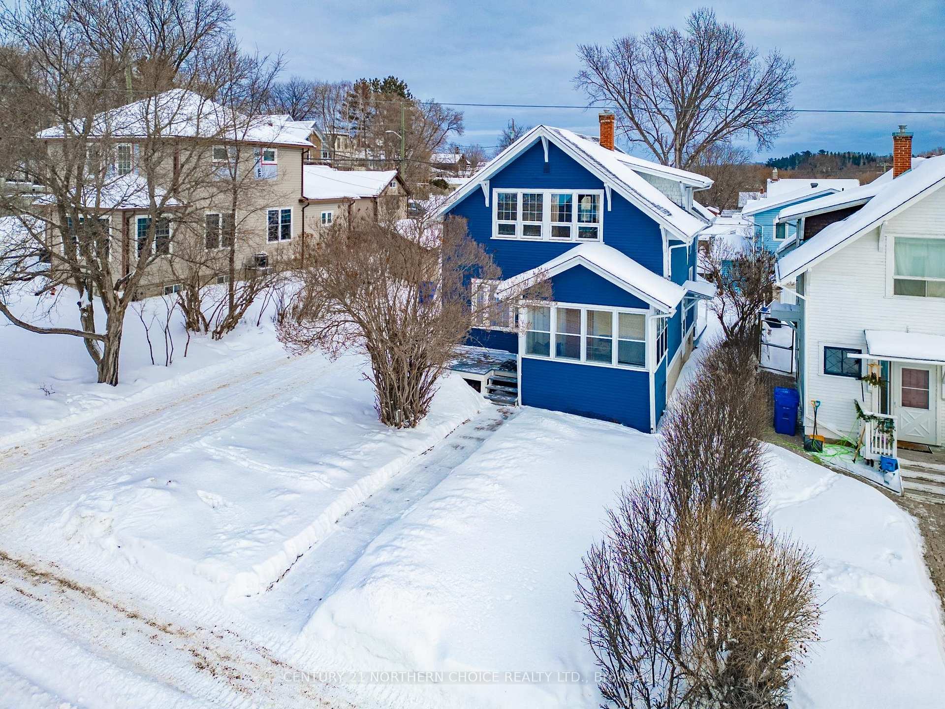 Photo 1 of 219 Sixth Avenue S, Kenora, Central — HOMEH