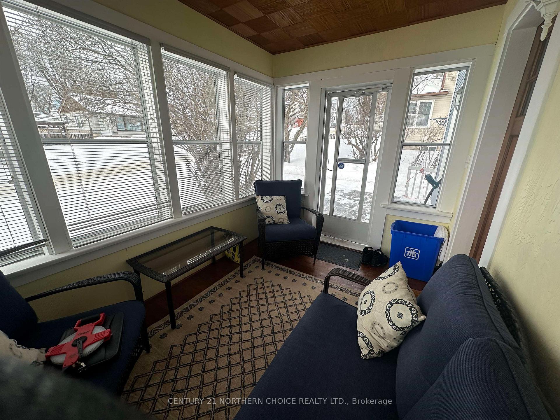 Photo 8 of 219 Sixth Avenue S, Kenora, Central — HOMEH