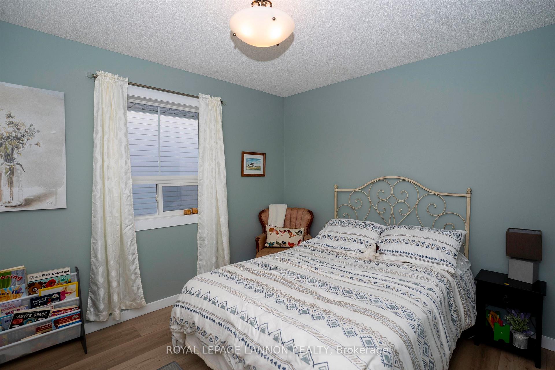 Photo 19 of 281 Caribou Crescent, Thunder Bay, Parkdale — HOMEH