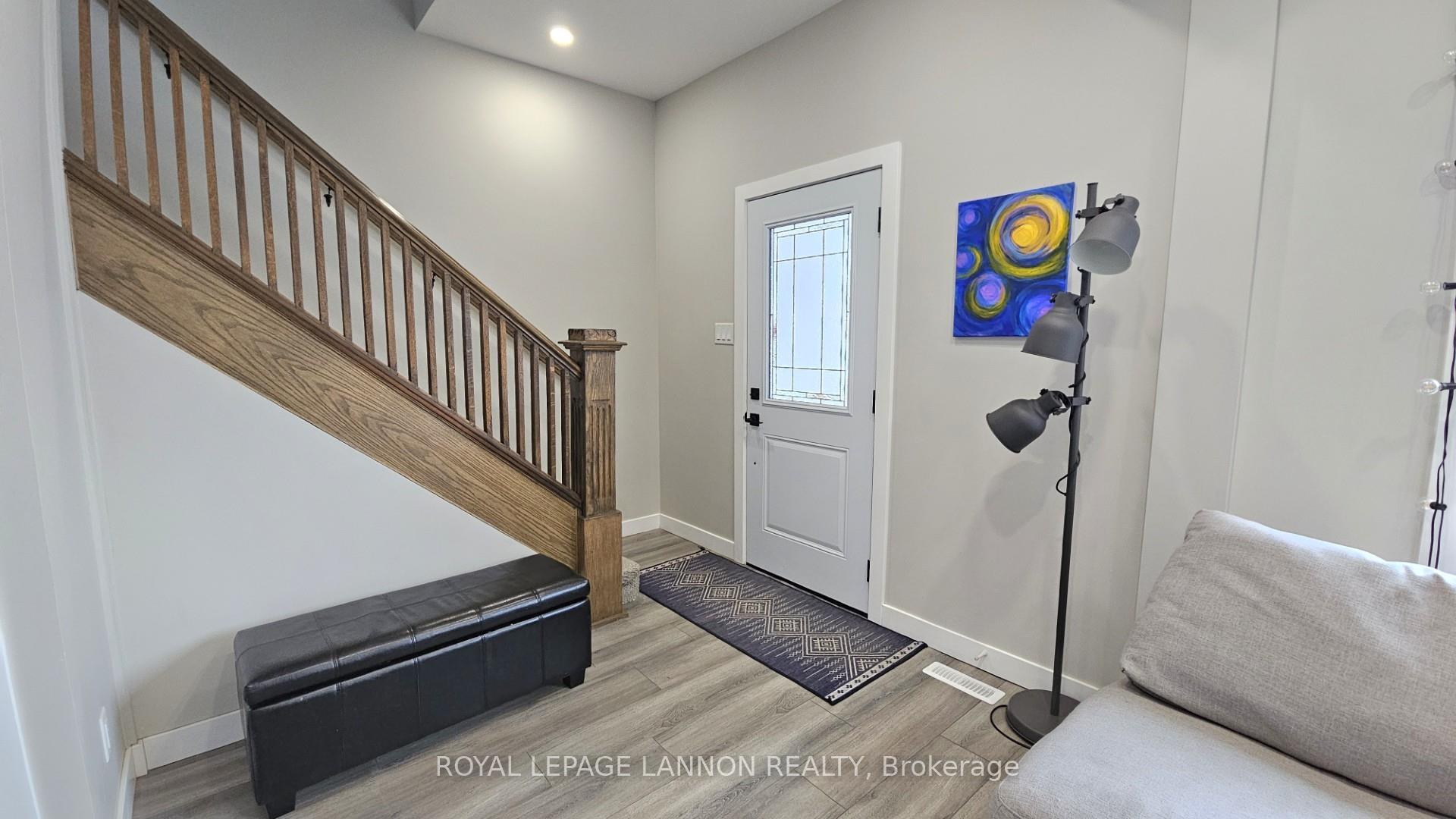 Photo 9 of 309 Marks Street S, Thunder Bay, Hyde Park — HOMEH