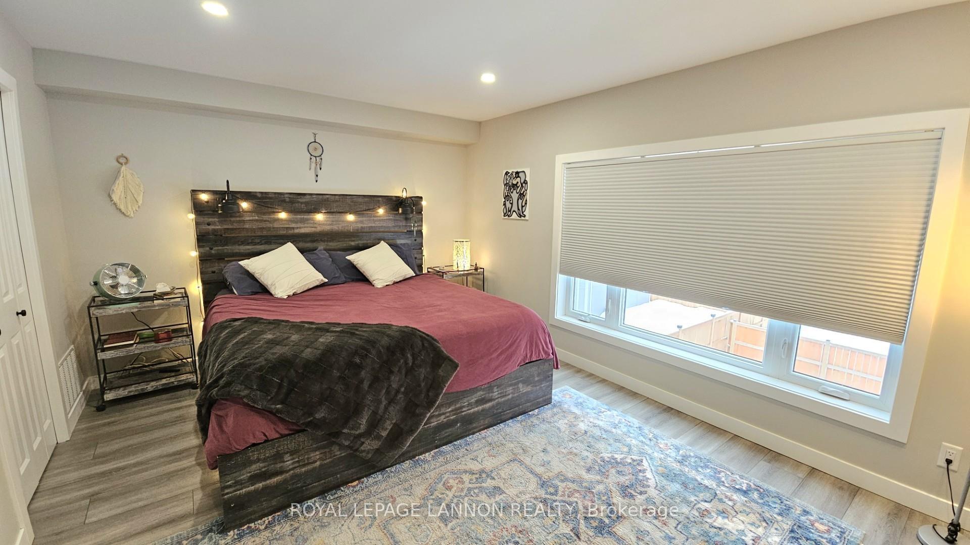 Photo 12 of 309 Marks Street S, Thunder Bay, Hyde Park — HOMEH
