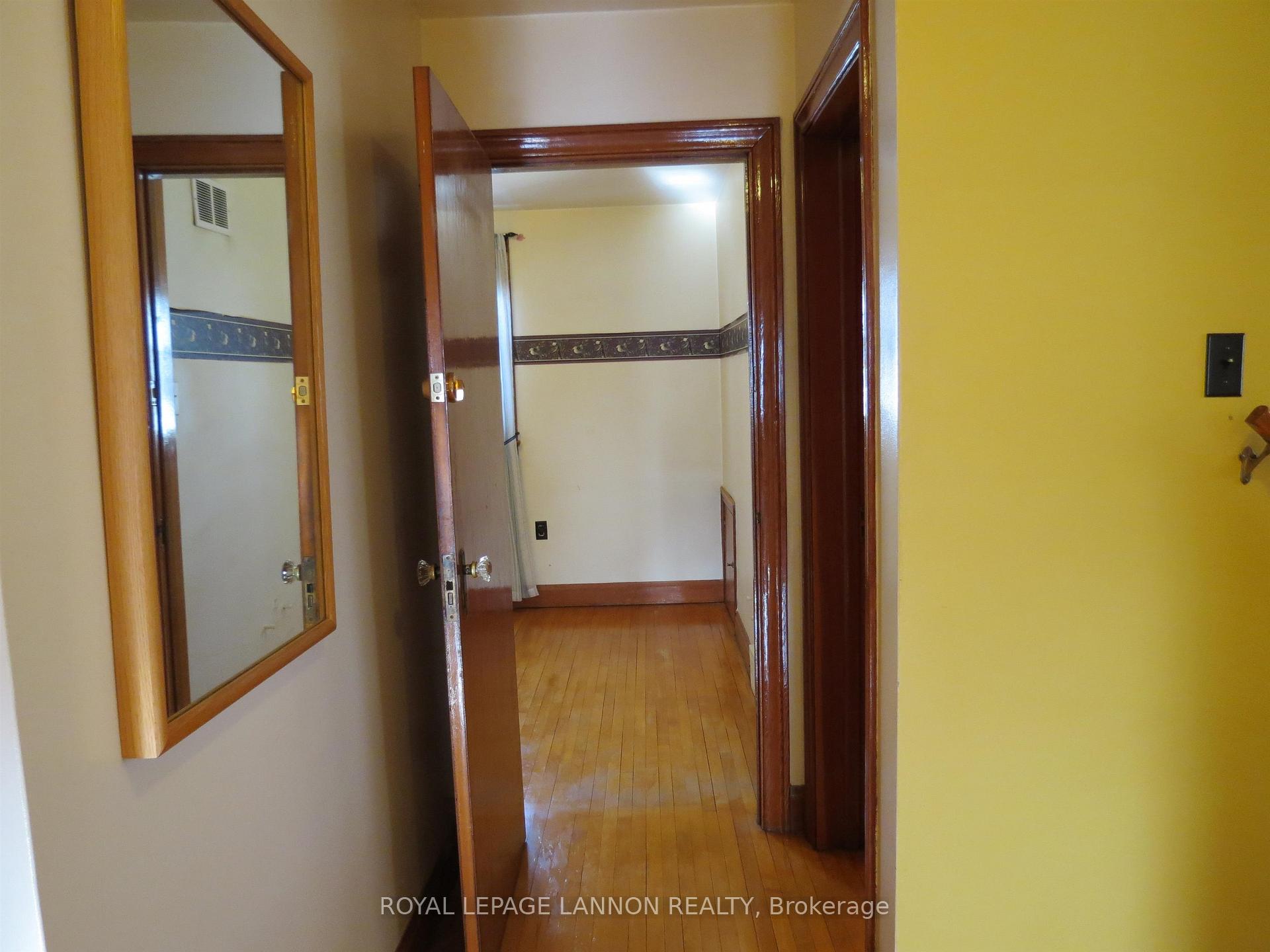 Photo 24 of 836 Simpson Street, Thunder Bay, East End — HOMEH