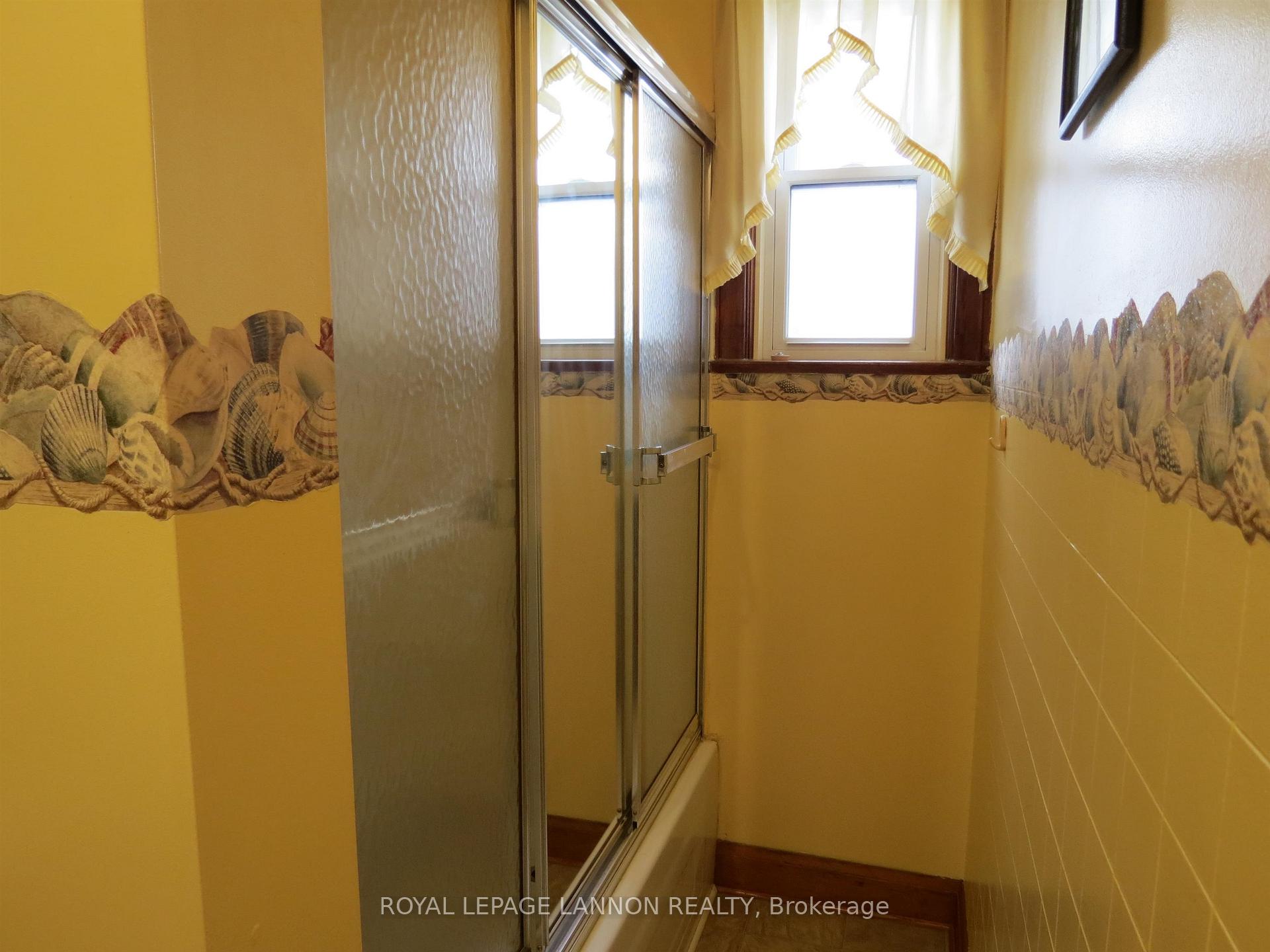 Photo 30 of 836 Simpson Street, Thunder Bay, East End — HOMEH