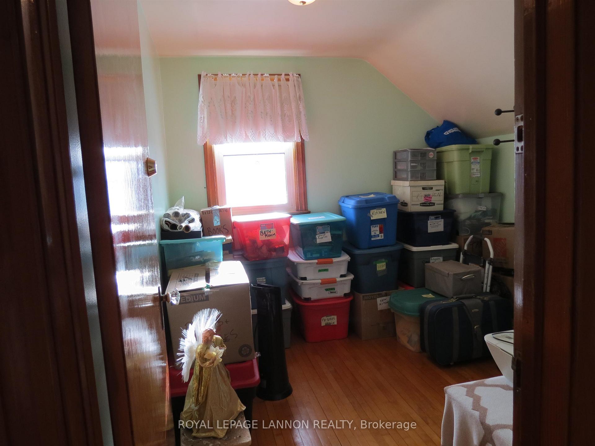Photo 32 of 836 Simpson Street, Thunder Bay, East End — HOMEH