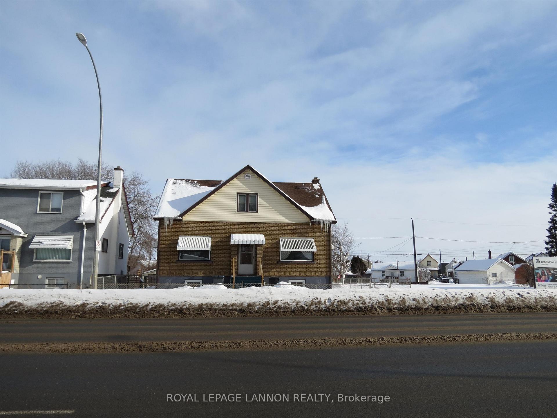 Photo 50 of 836 Simpson Street, Thunder Bay, East End — HOMEH