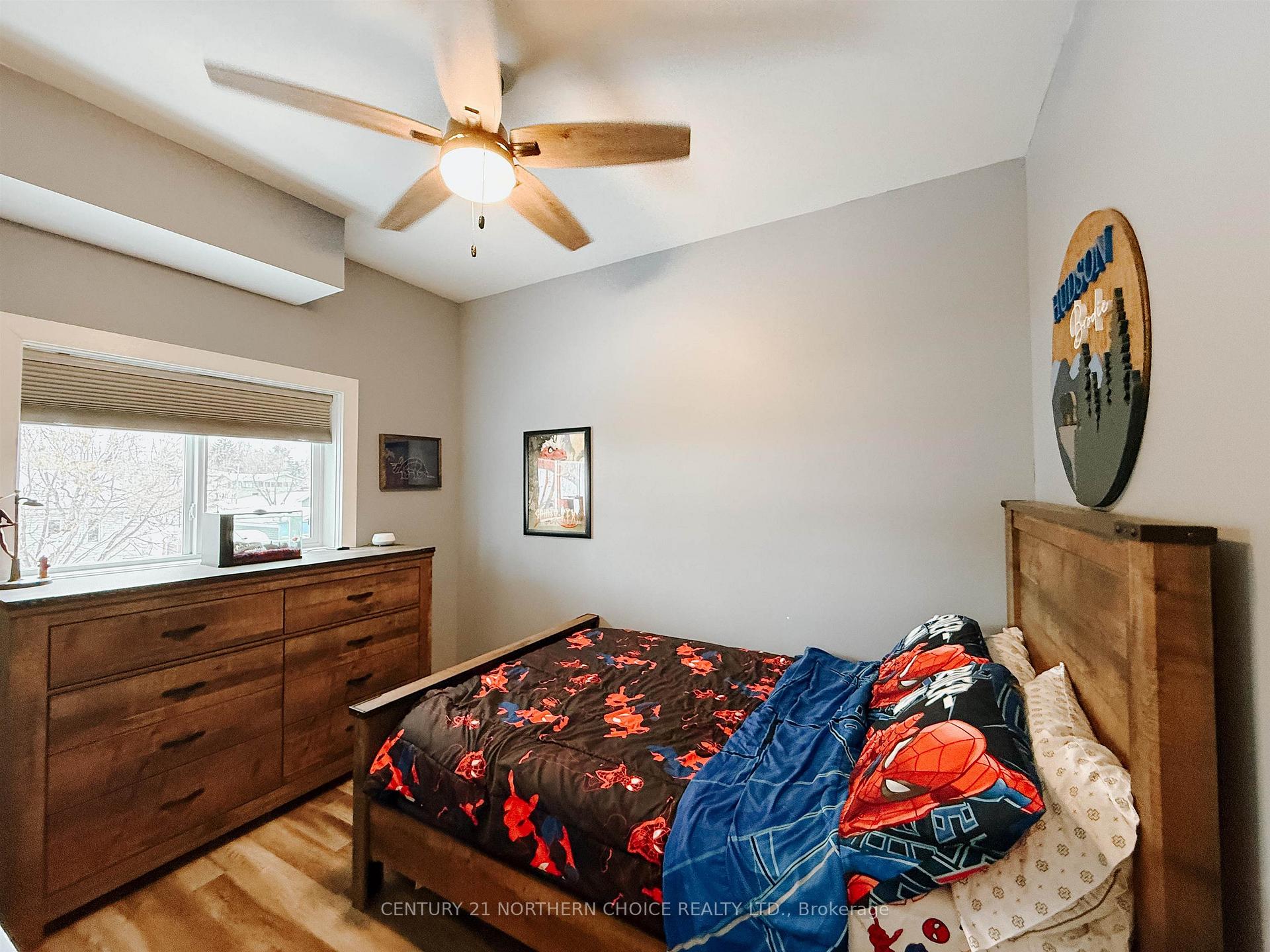 Photo 12 of 408 Bay Street, Kenora, Keewatin — HOMEH