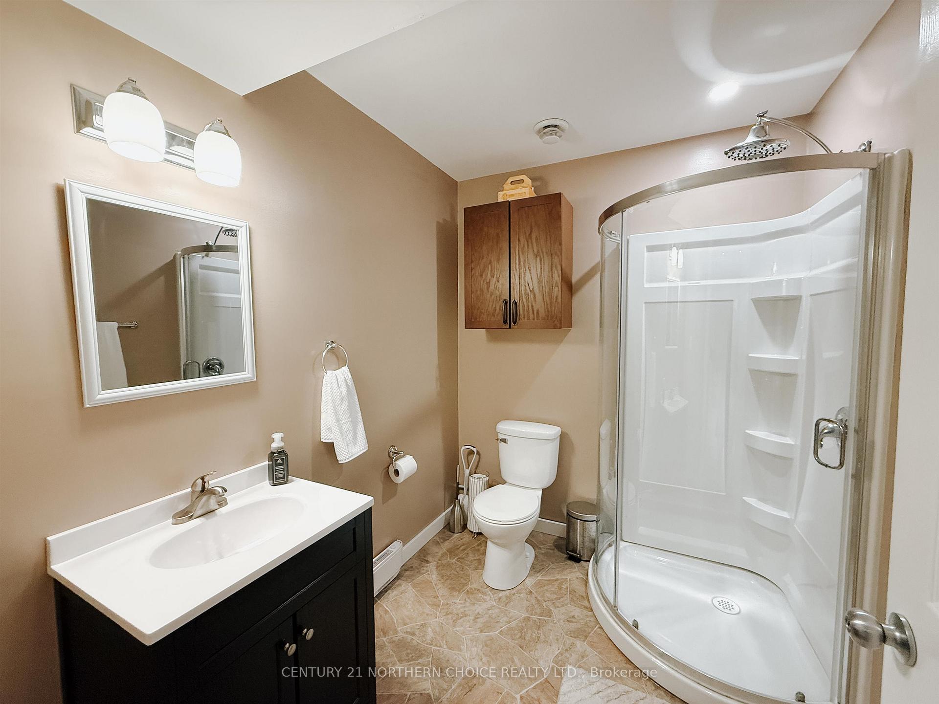 Photo 28 of 408 Bay Street, Kenora, Keewatin — HOMEH