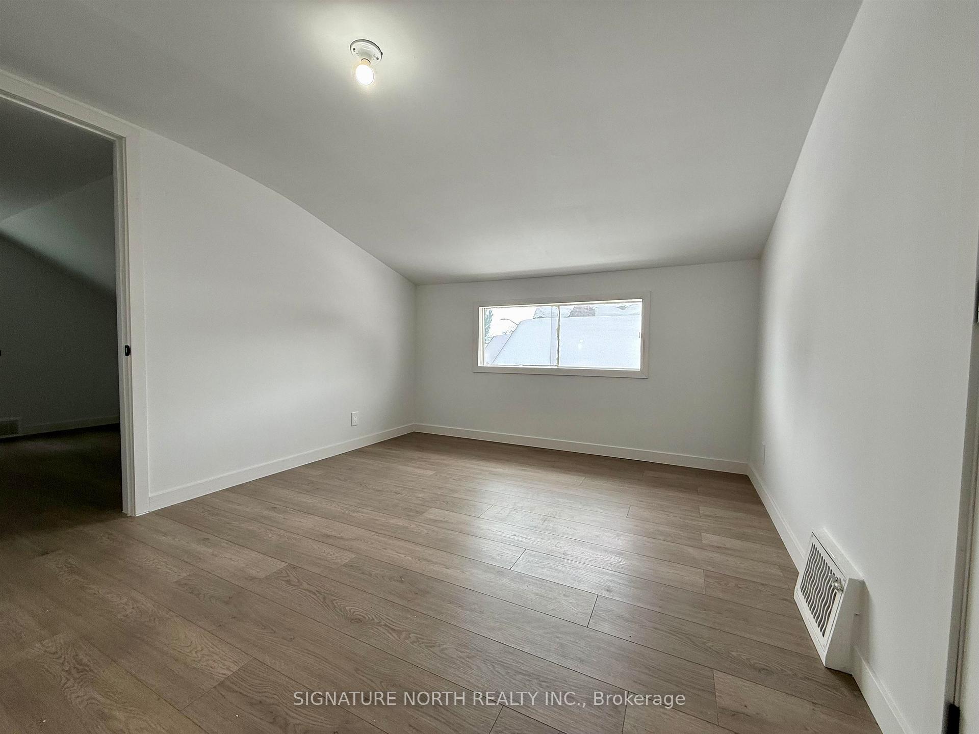 Photo 13 of 162 Brock Street E, Thunder Bay, Westfort — HOMEH