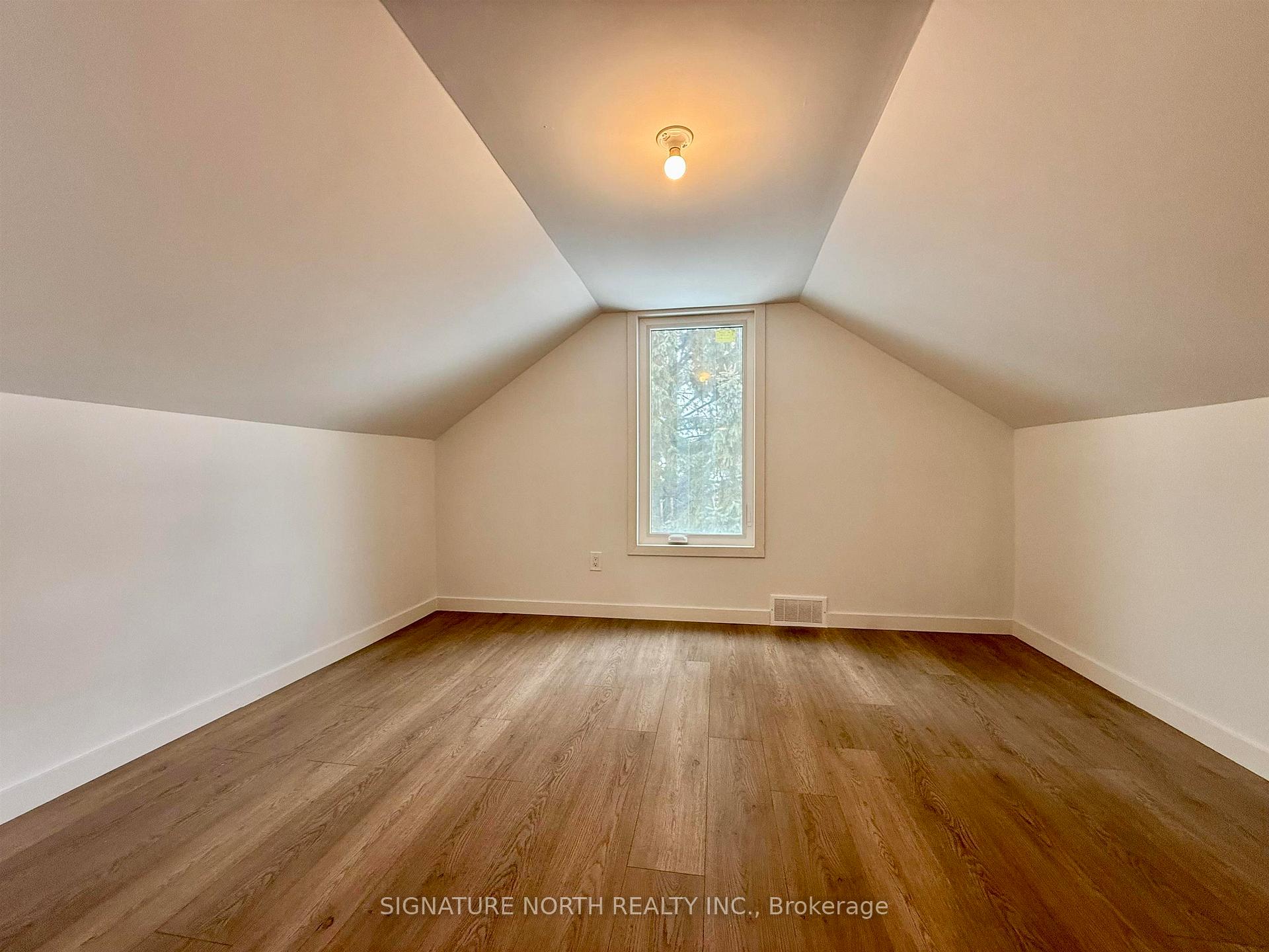 Photo 14 of 162 Brock Street E, Thunder Bay, Westfort — HOMEH