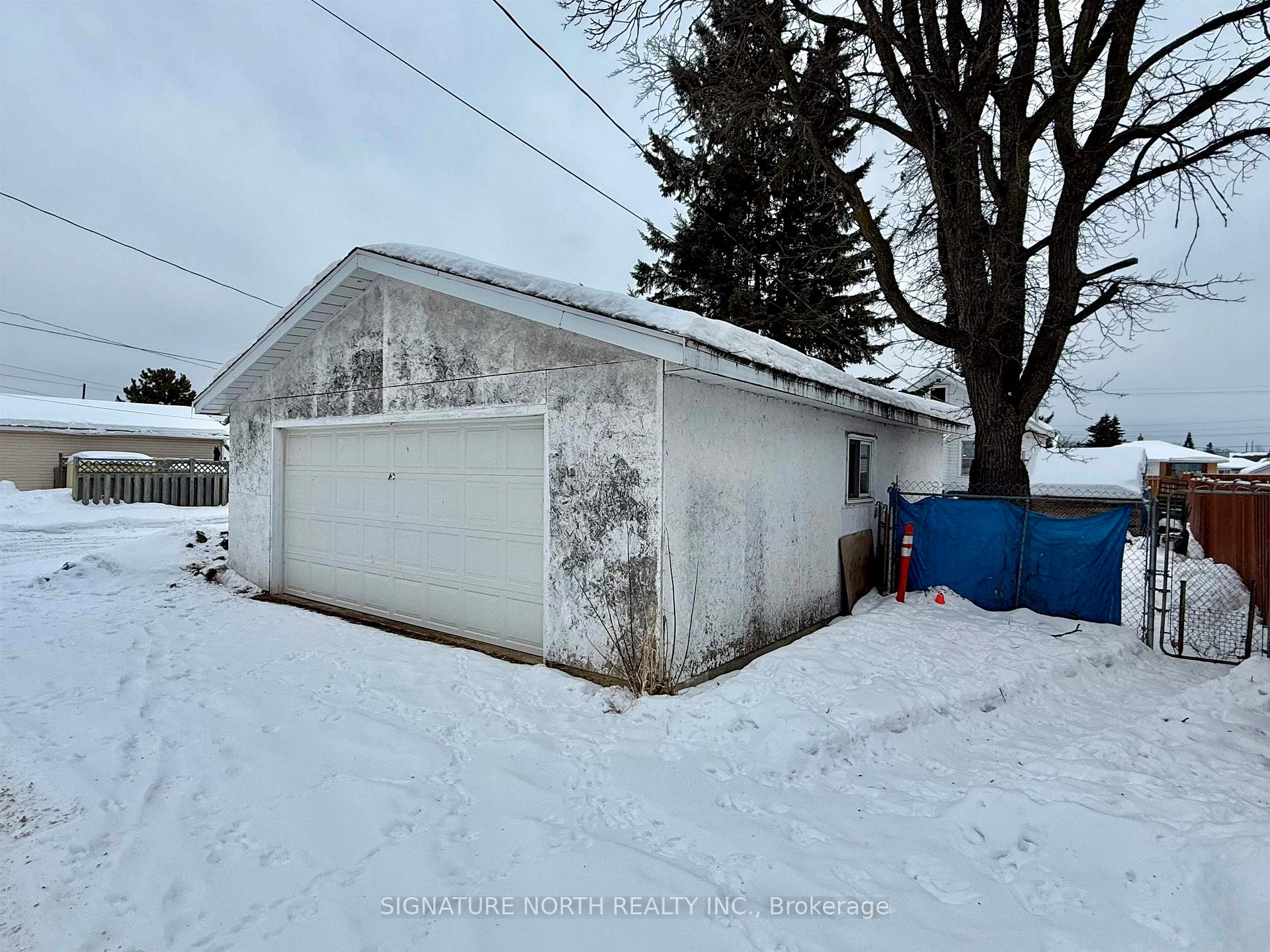 Photo 27 of 162 Brock Street E, Thunder Bay, Westfort — HOMEH