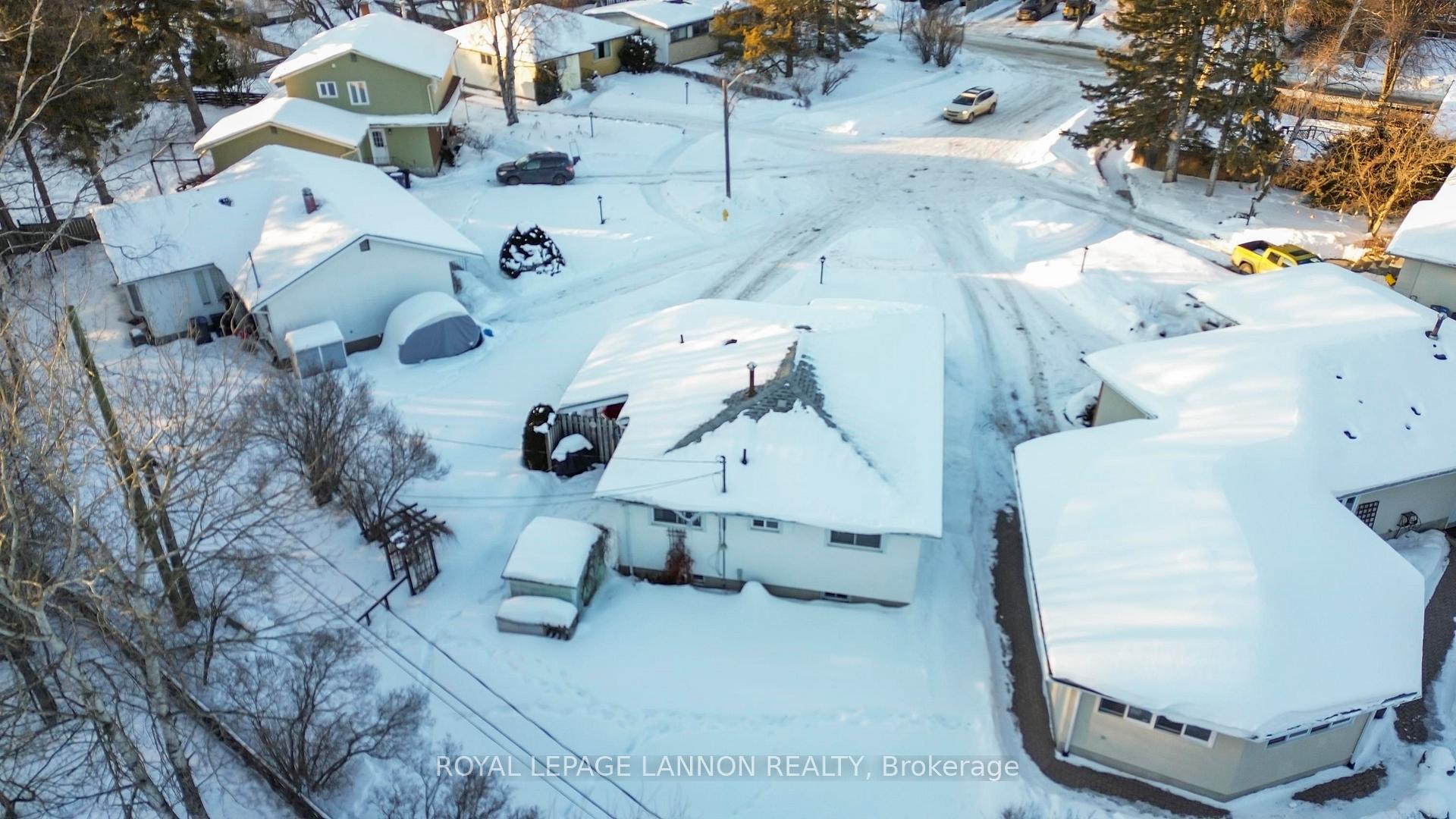 Photo 5 of 75 Manion Place, Thunder Bay, Shuniah — HOMEH