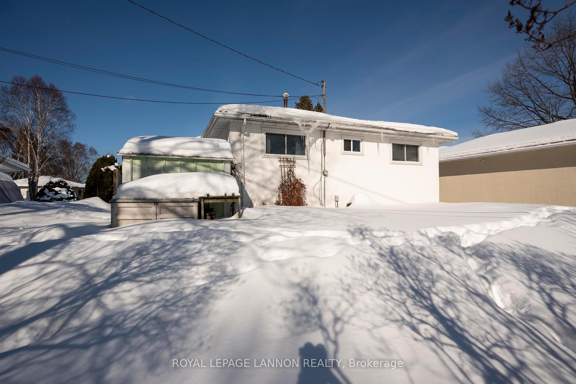 Photo 7 of 75 Manion Place, Thunder Bay, Shuniah — HOMEH