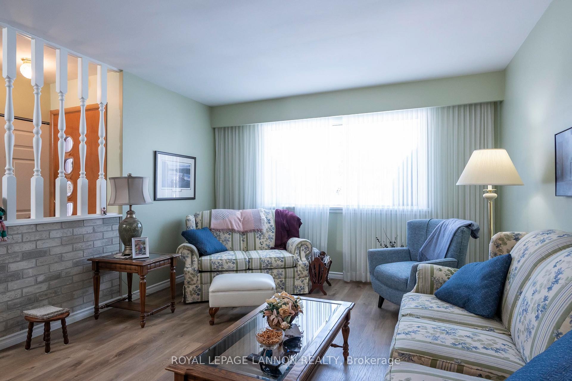 Photo 9 of 75 Manion Place, Thunder Bay, Shuniah — HOMEH