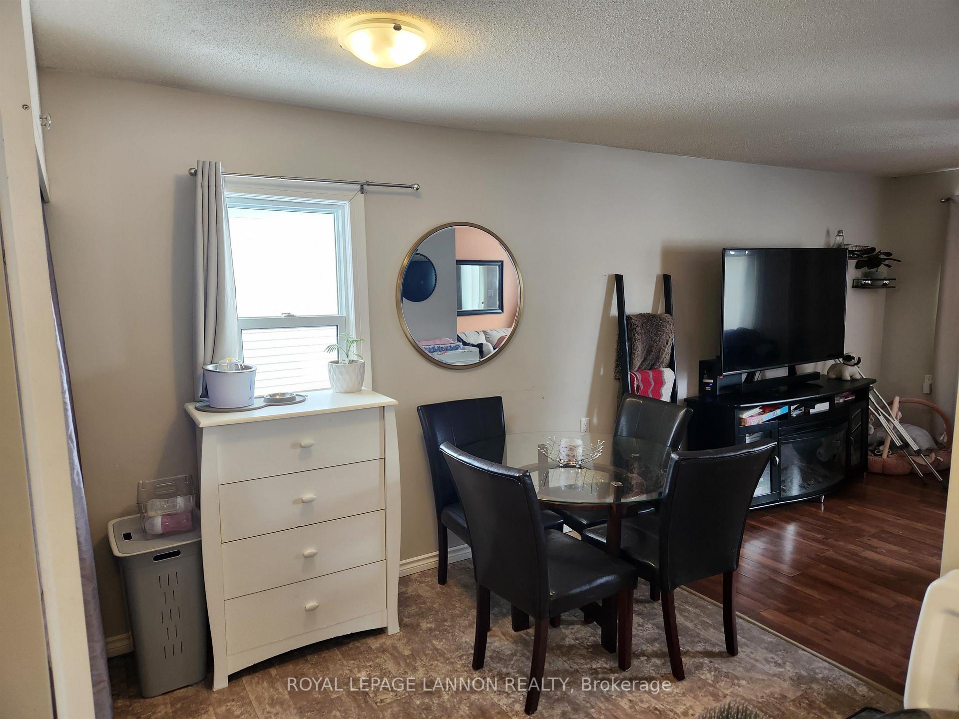 Photo 5 of 617 McBain Street, Thunder Bay, East End — HOMEH