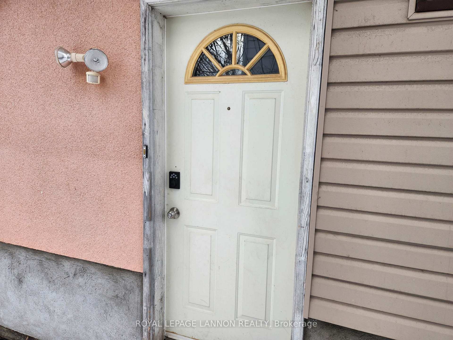 Photo 13 of 617 McBain Street, Thunder Bay, East End — HOMEH
