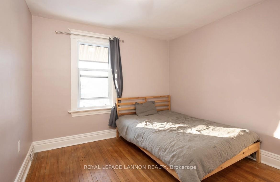 Photo 9 of 519 Vickers Street S, Thunder Bay, Hyde Park — HOMEH