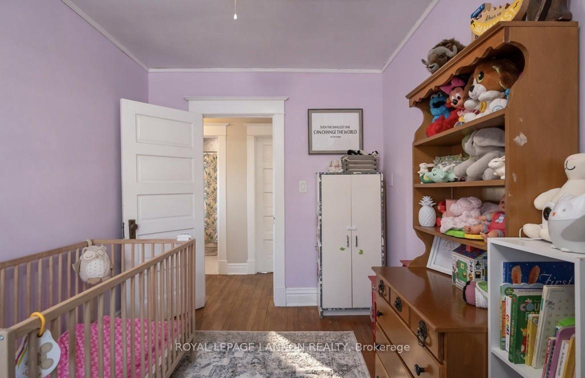 Photo 12 of 519 Vickers Street S, Thunder Bay, Hyde Park — HOMEH