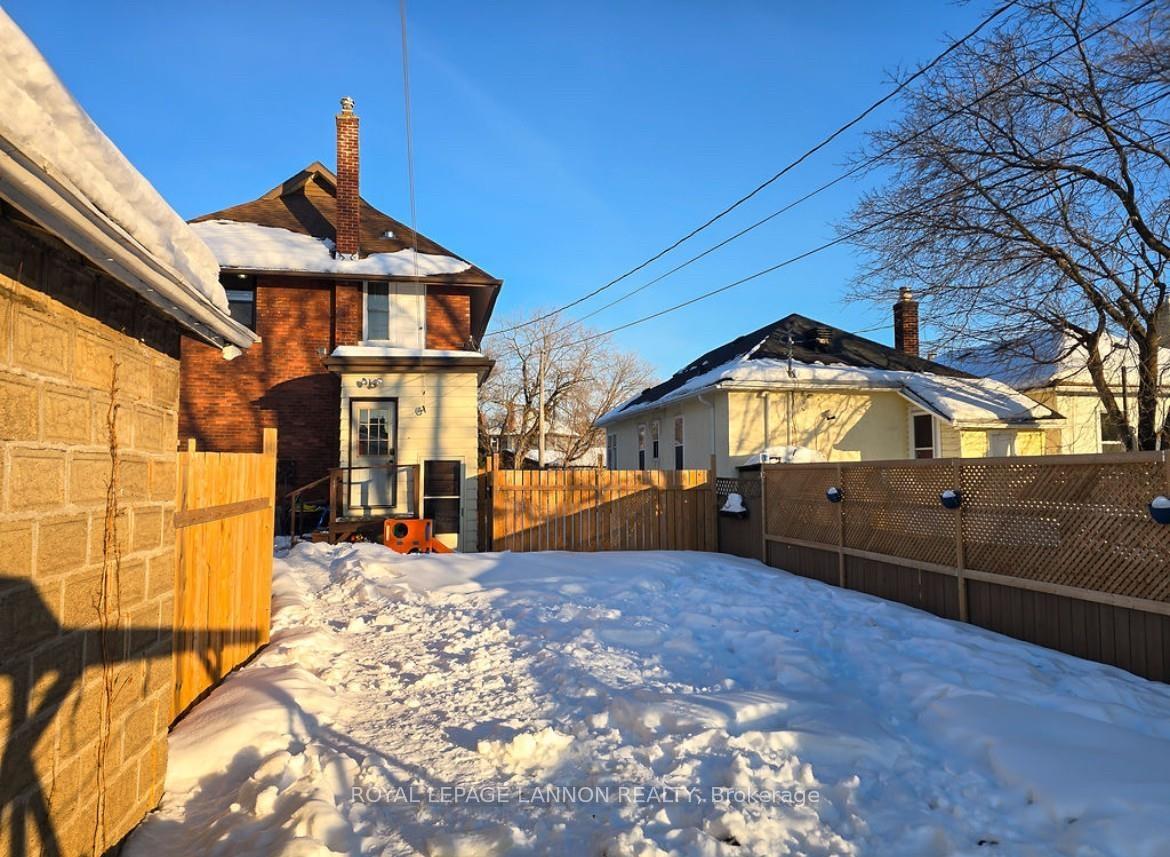 Photo 19 of 519 Vickers Street S, Thunder Bay, Hyde Park — HOMEH