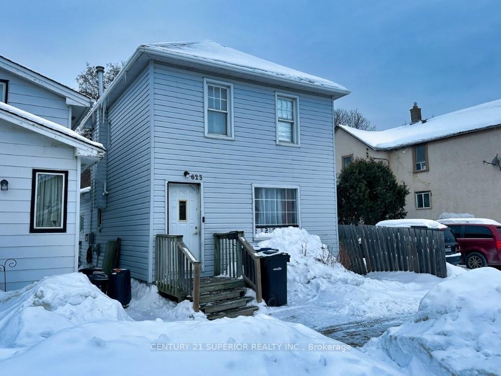 Photo 3 of 623 McLaughlin Street, Thunder Bay, East End — HOMEH
