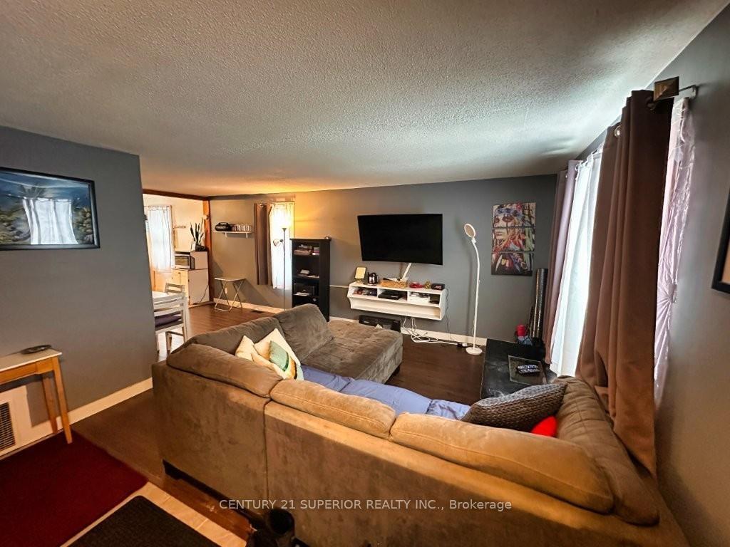Photo 7 of 623 McLaughlin Street, Thunder Bay, East End — HOMEH
