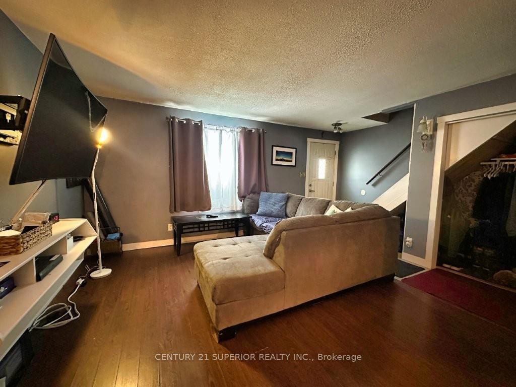 Photo 9 of 623 McLaughlin Street, Thunder Bay, East End — HOMEH