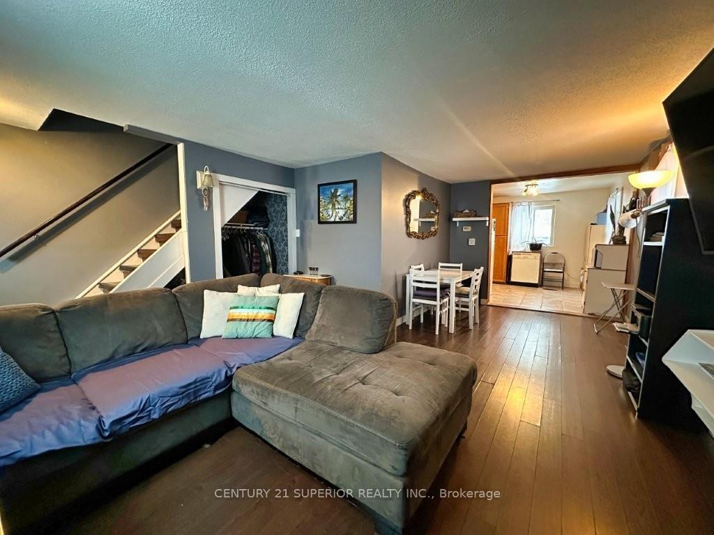 Photo 11 of 623 McLaughlin Street, Thunder Bay, East End — HOMEH