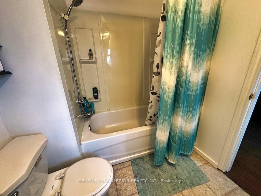 Photo 35 of 623 McLaughlin Street, Thunder Bay, East End — HOMEH