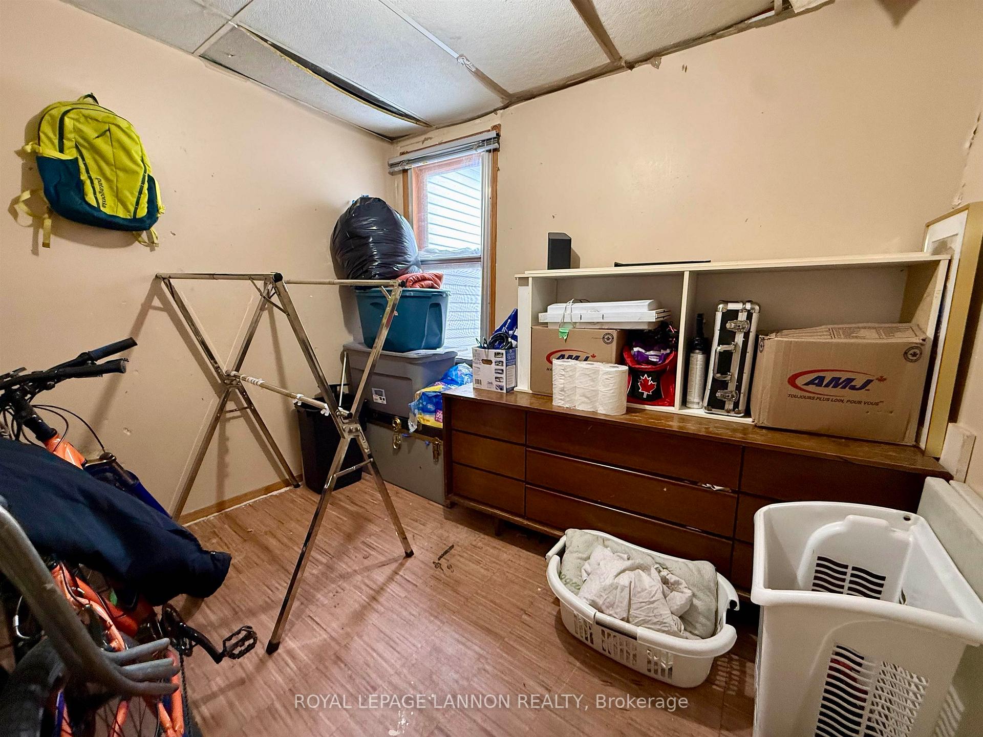 Photo 13 of 61 Ontario Street, Thunder Bay, Court / Cumberland — HOMEH