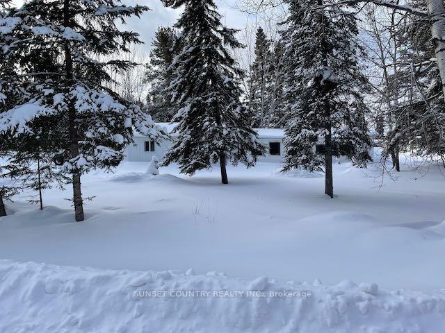 Photo 17 of Unit 2, 638 McGogy Road, Kenora Remote Area, Oxdrift — HOMEH