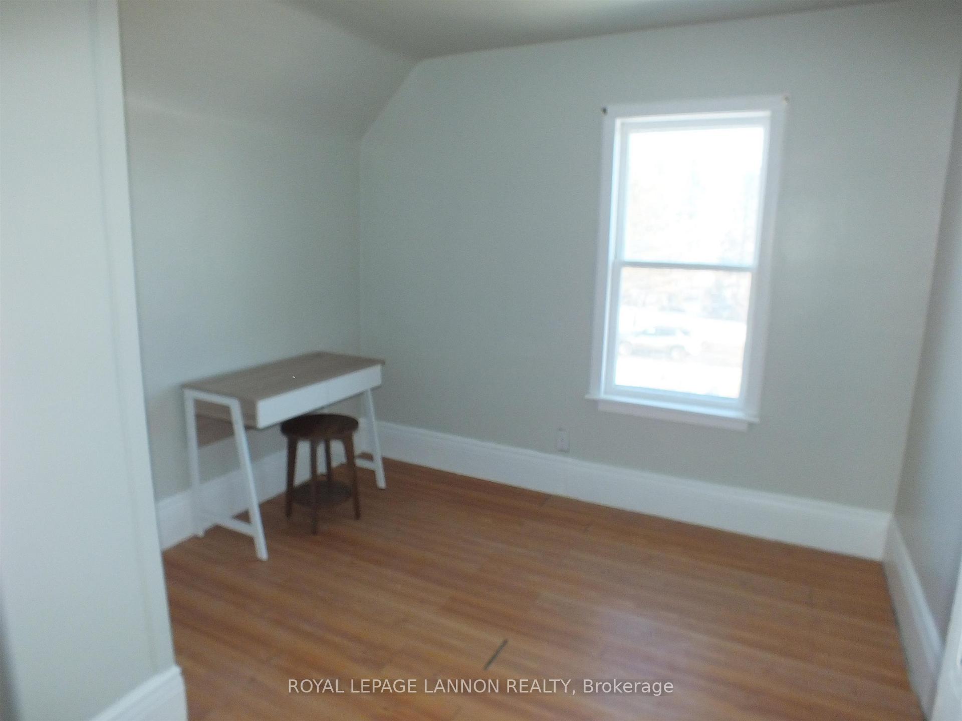 Photo 19 of 611 Vickers Street N, Thunder Bay, McKeller Park — HOMEH