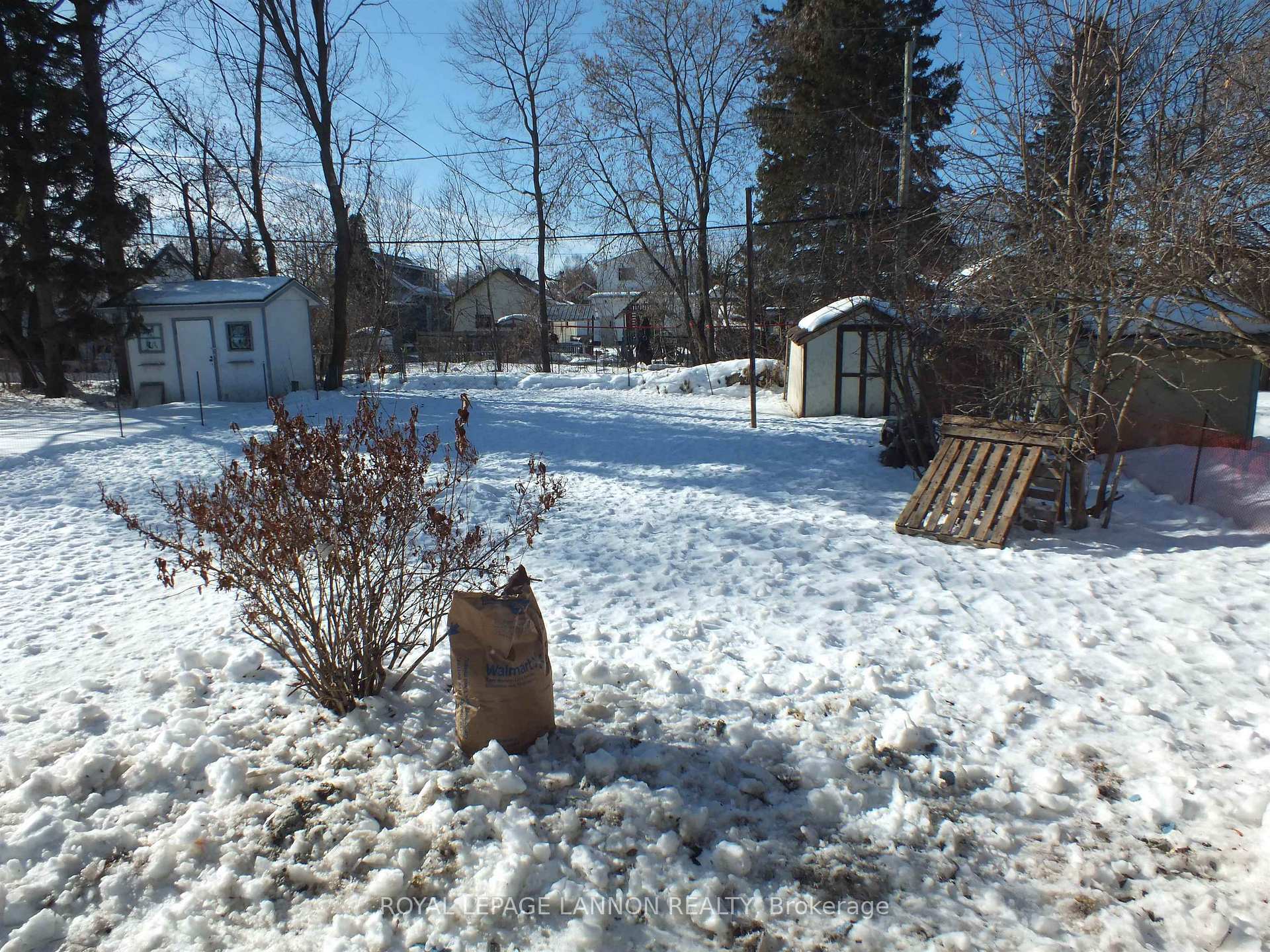 Photo 29 of 611 Vickers Street N, Thunder Bay, McKeller Park — HOMEH