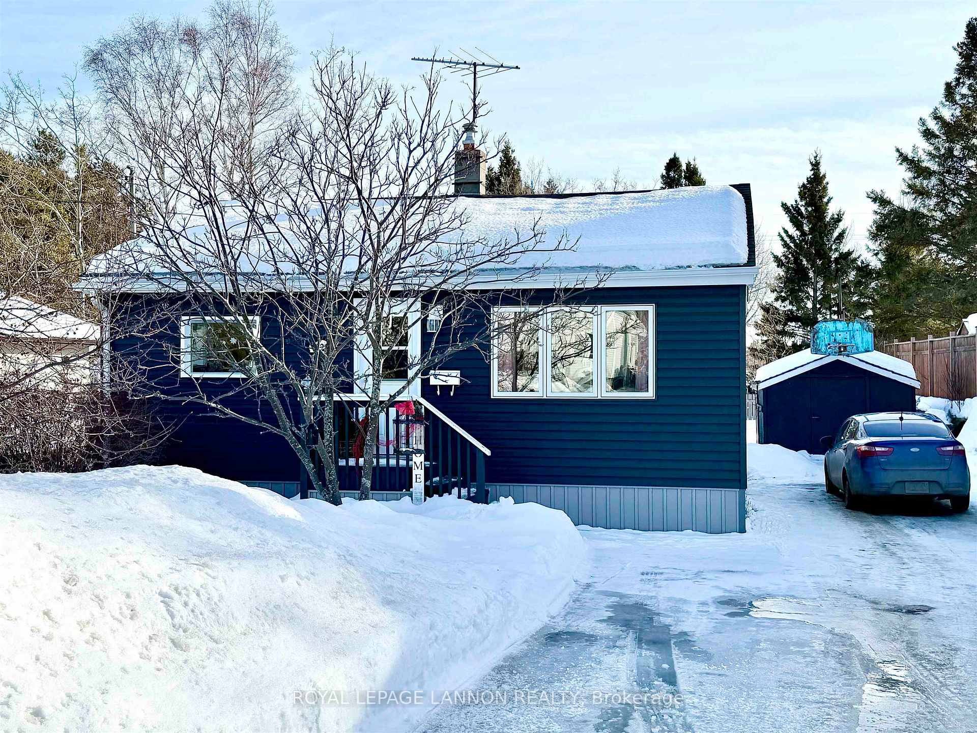 Photo 1 of 325 Rona Street, Thunder Bay, Current River — HOMEH