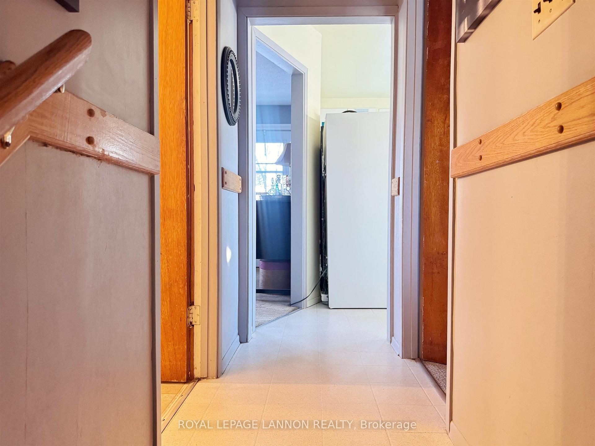 Photo 7 of 325 Rona Street, Thunder Bay, Current River — HOMEH