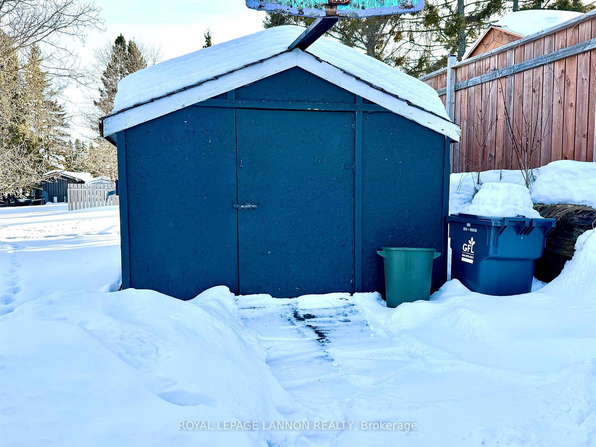 Photo 27 of 325 Rona Street, Thunder Bay, Current River — HOMEH