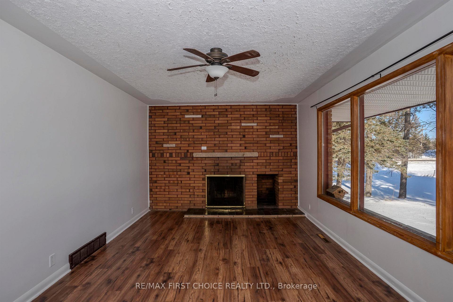 Photo 10 of 2995 Oliver Road, Thunder Bay, McIntyre South — HOMEH
