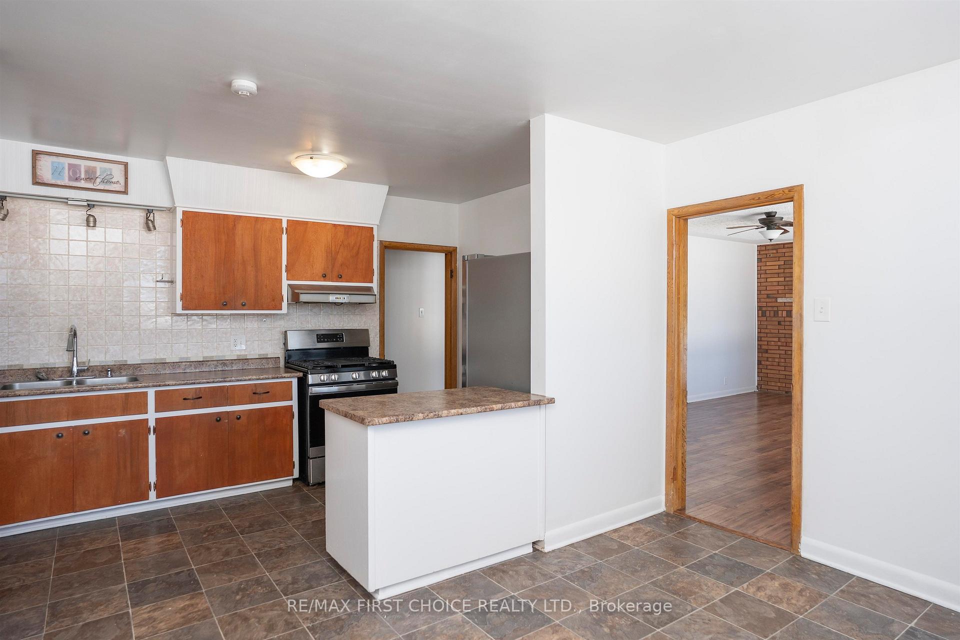 Photo 13 of 2995 Oliver Road, Thunder Bay, McIntyre South — HOMEH