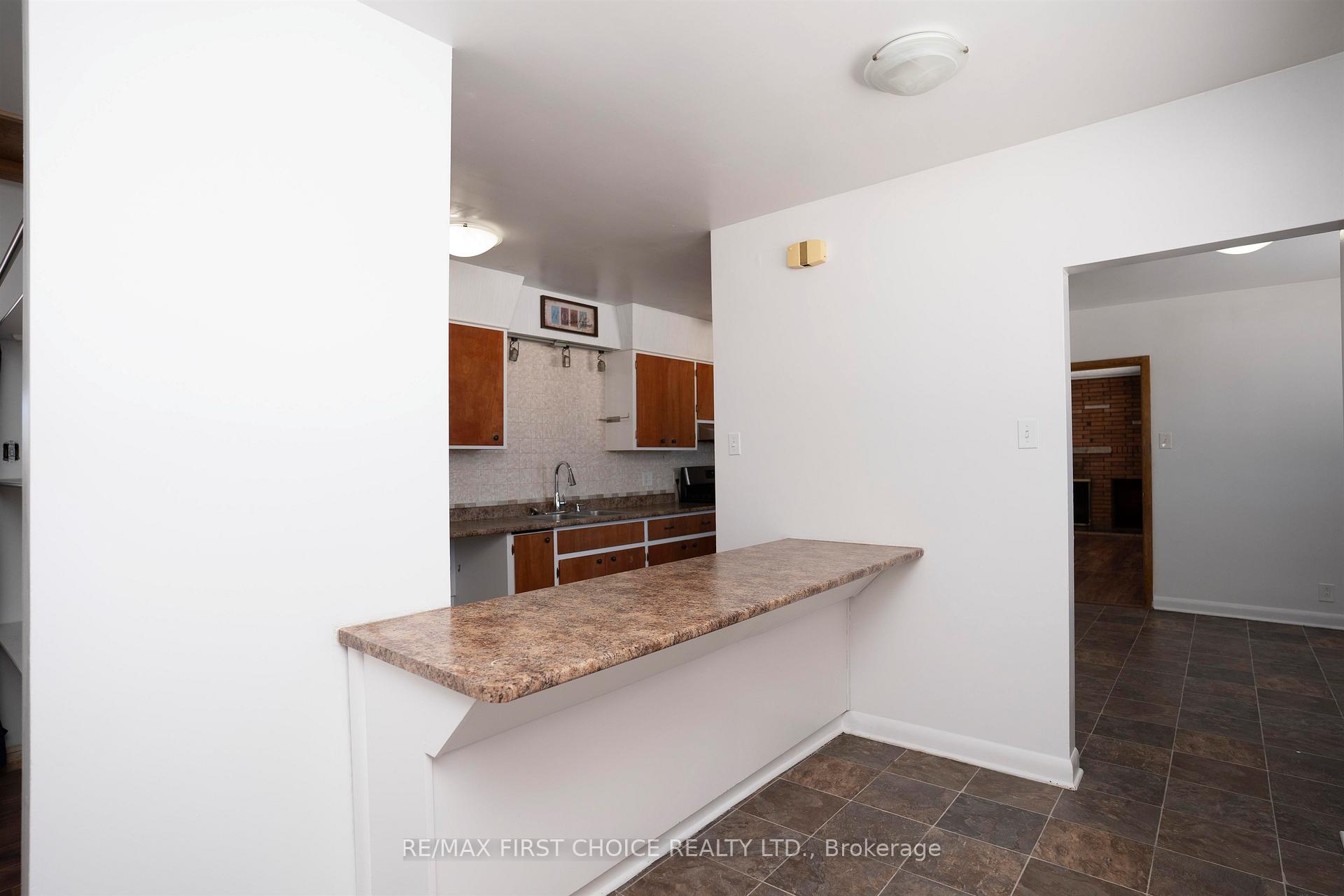 Photo 14 of 2995 Oliver Road, Thunder Bay, McIntyre South — HOMEH