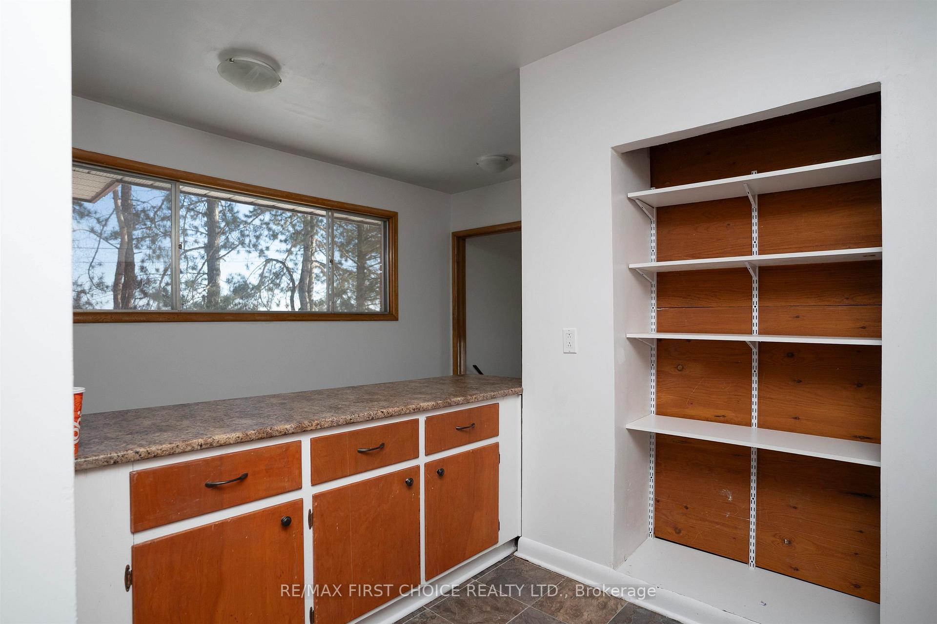 Photo 21 of 2995 Oliver Road, Thunder Bay, McIntyre South — HOMEH