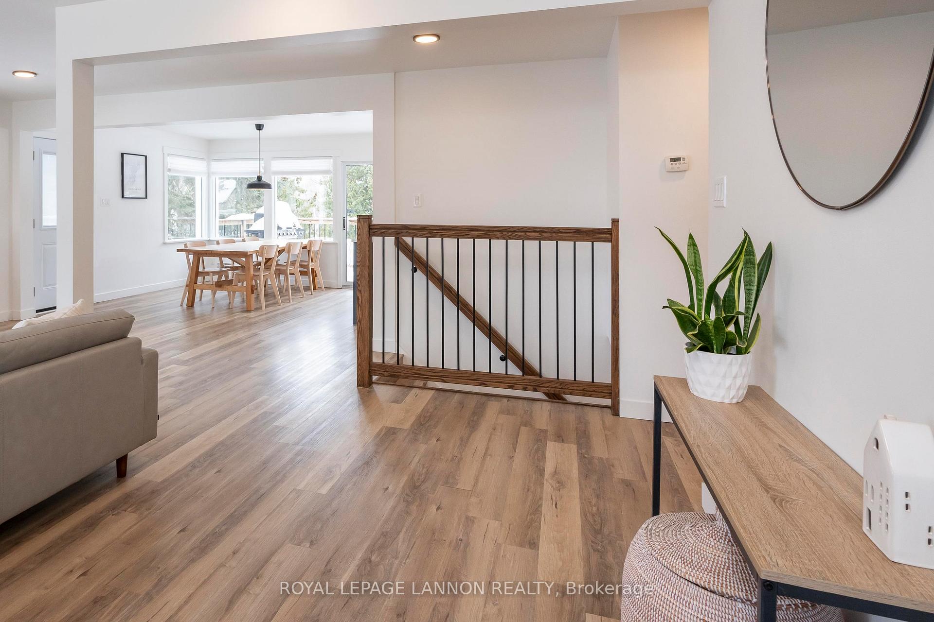 Photo 5 of 381 River Street, Thunder Bay, College Heights — HOMEH
