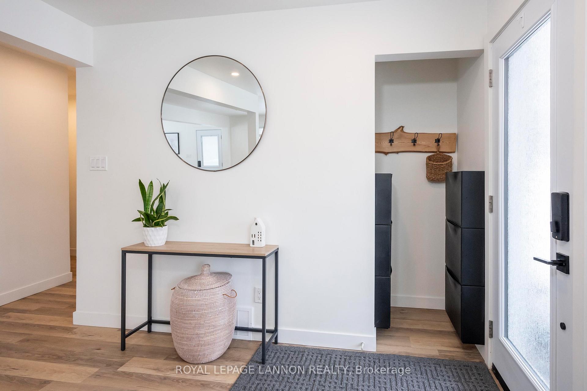 Photo 6 of 381 River Street, Thunder Bay, College Heights — HOMEH